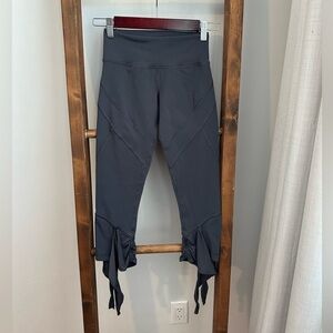 Y2K Original Lululemon Cropped Leggings